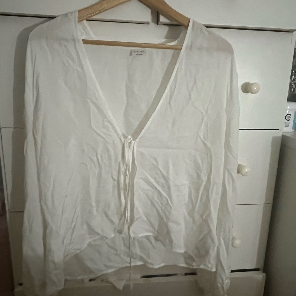 Babaton Cream V-Neck Tie Blouse (will steam if bought)